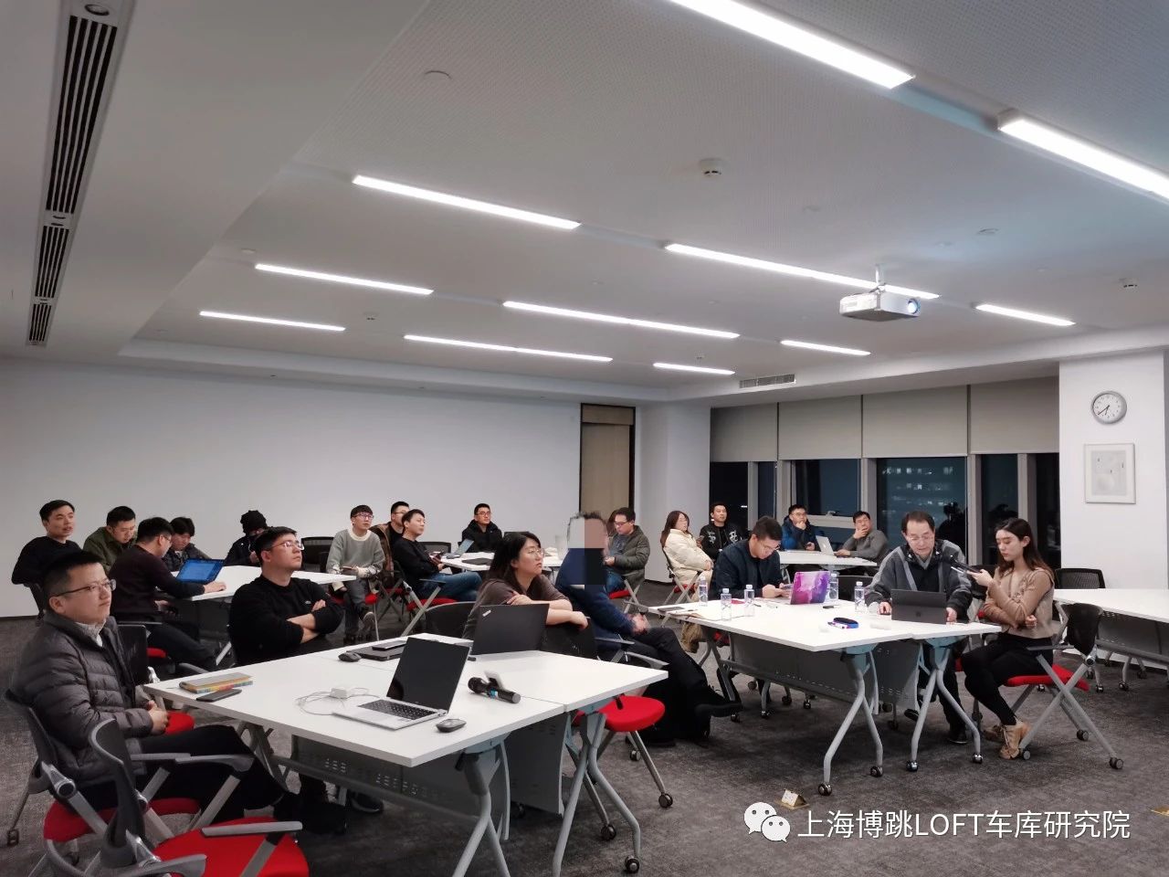 资阳杭州LOFT车库专题会